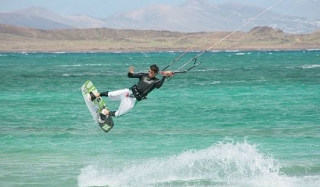  Figura de wakeboard 